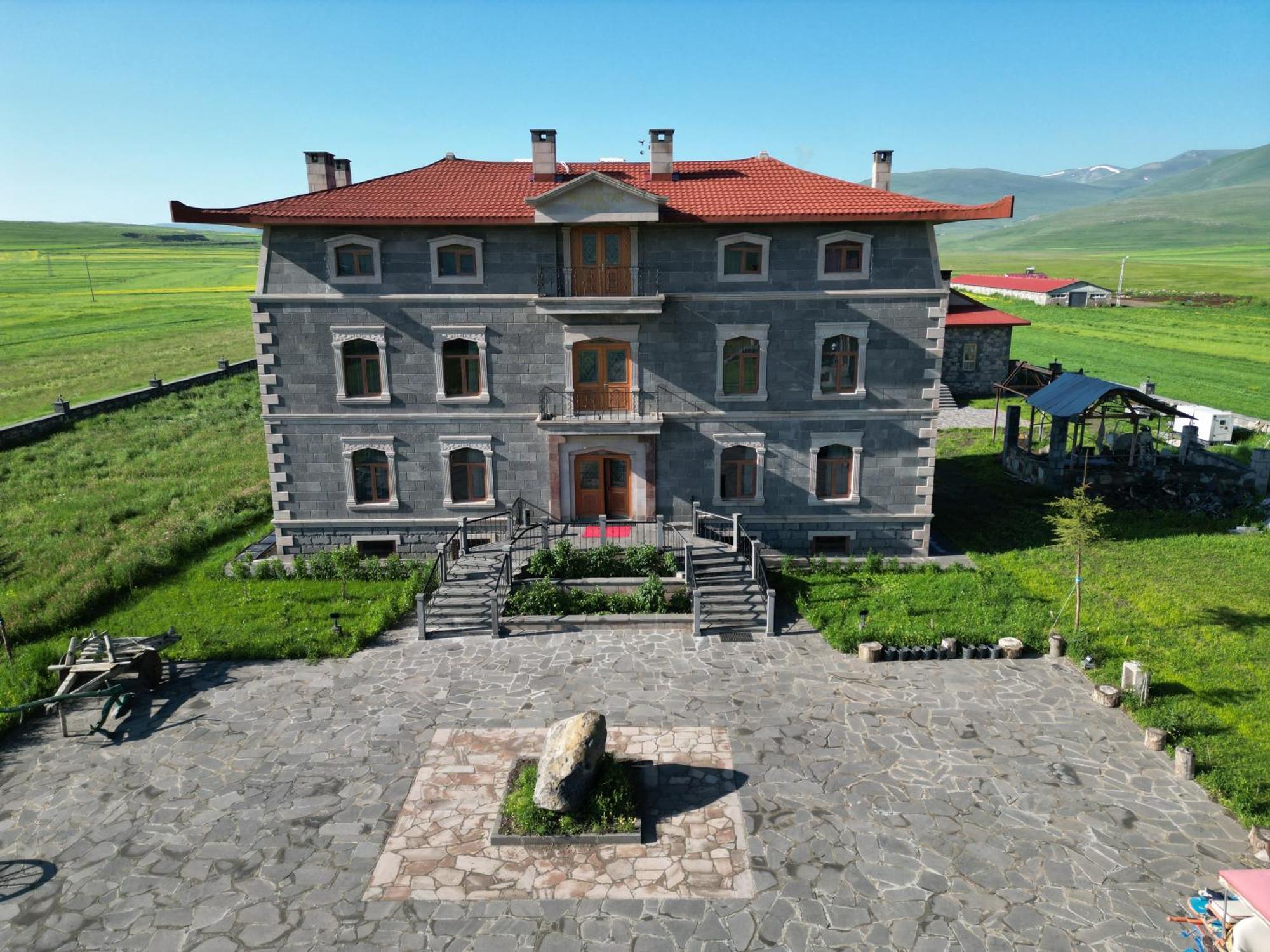 Lake Cildir Lodge المظهر الخارجي الصورة